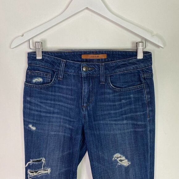 CLEARANCE - Joe's The Skinny Destroyed Jeans in Macey - Picture 4 of 8